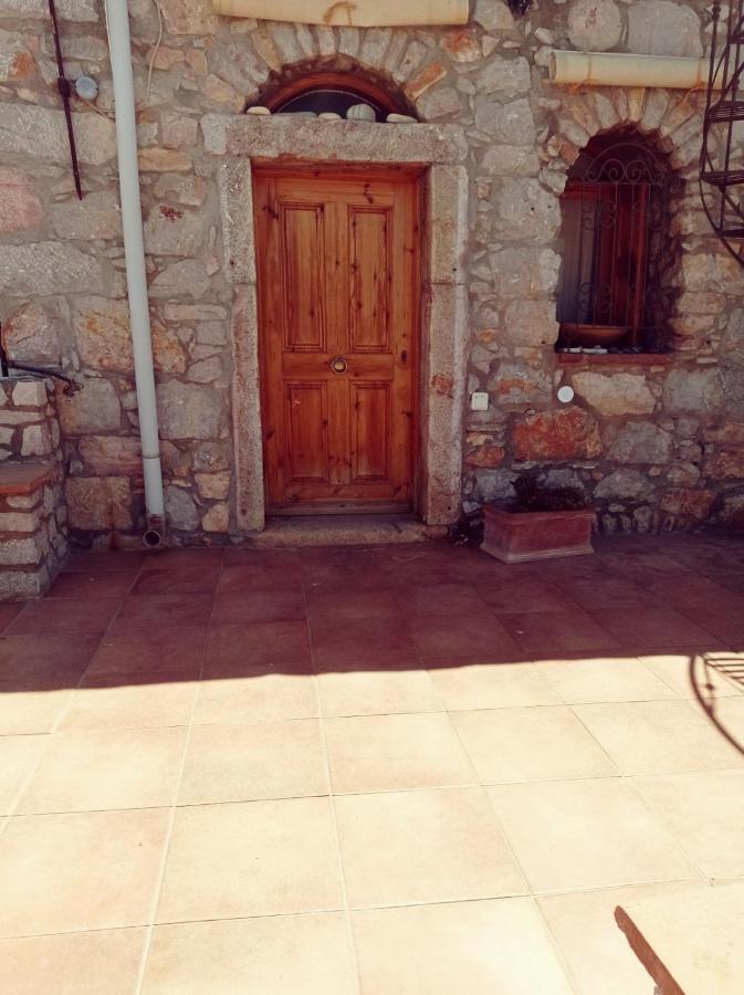 Вілла Traditional Stone House In Chios Chios Island Екстер'єр фото