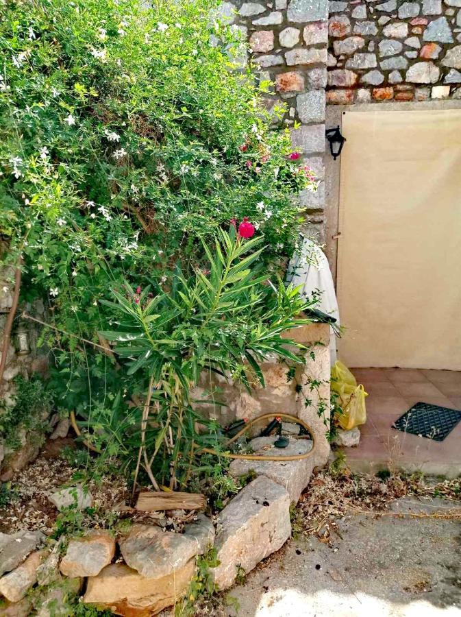 Вілла Traditional Stone House In Chios Chios Island Екстер'єр фото